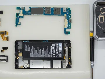 How to disassemble LG Class H650E
